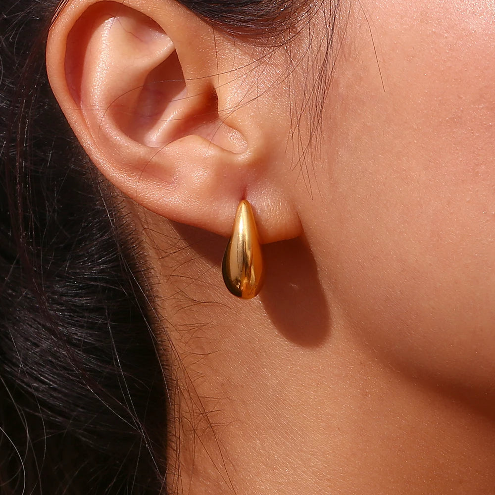 Elara Earrings